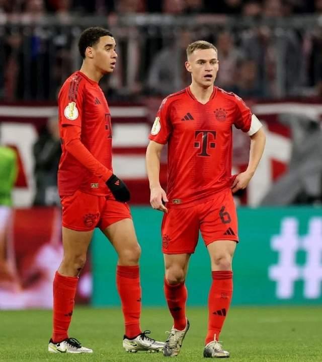 关于拜仁慕尼黑中场缺席,球队战术难克破局的信息 关于拜仁慕尼黑中场缺席,球队战术难克破局的信息