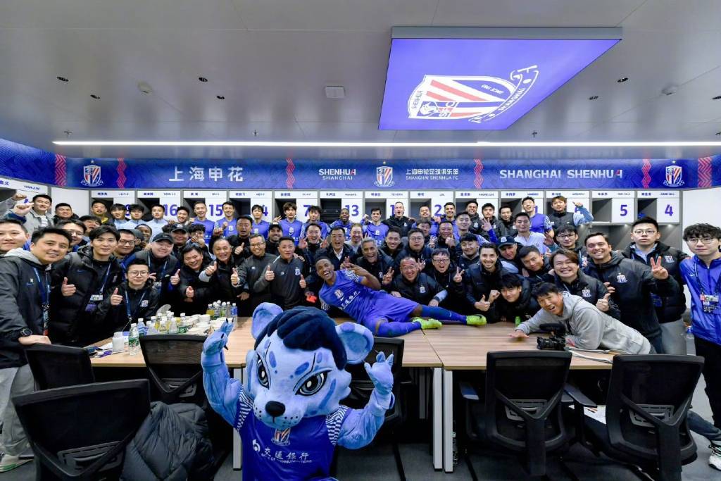 开云官网-赛季比赛精彩一幕连环，劲敌交锋的简单介绍