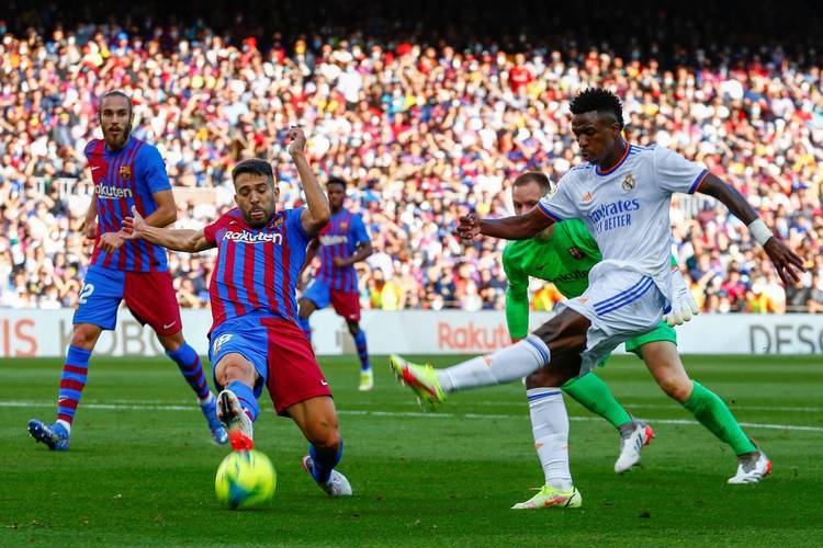 开云体育下载-阿拉维斯球员受伤，球队备战受影响