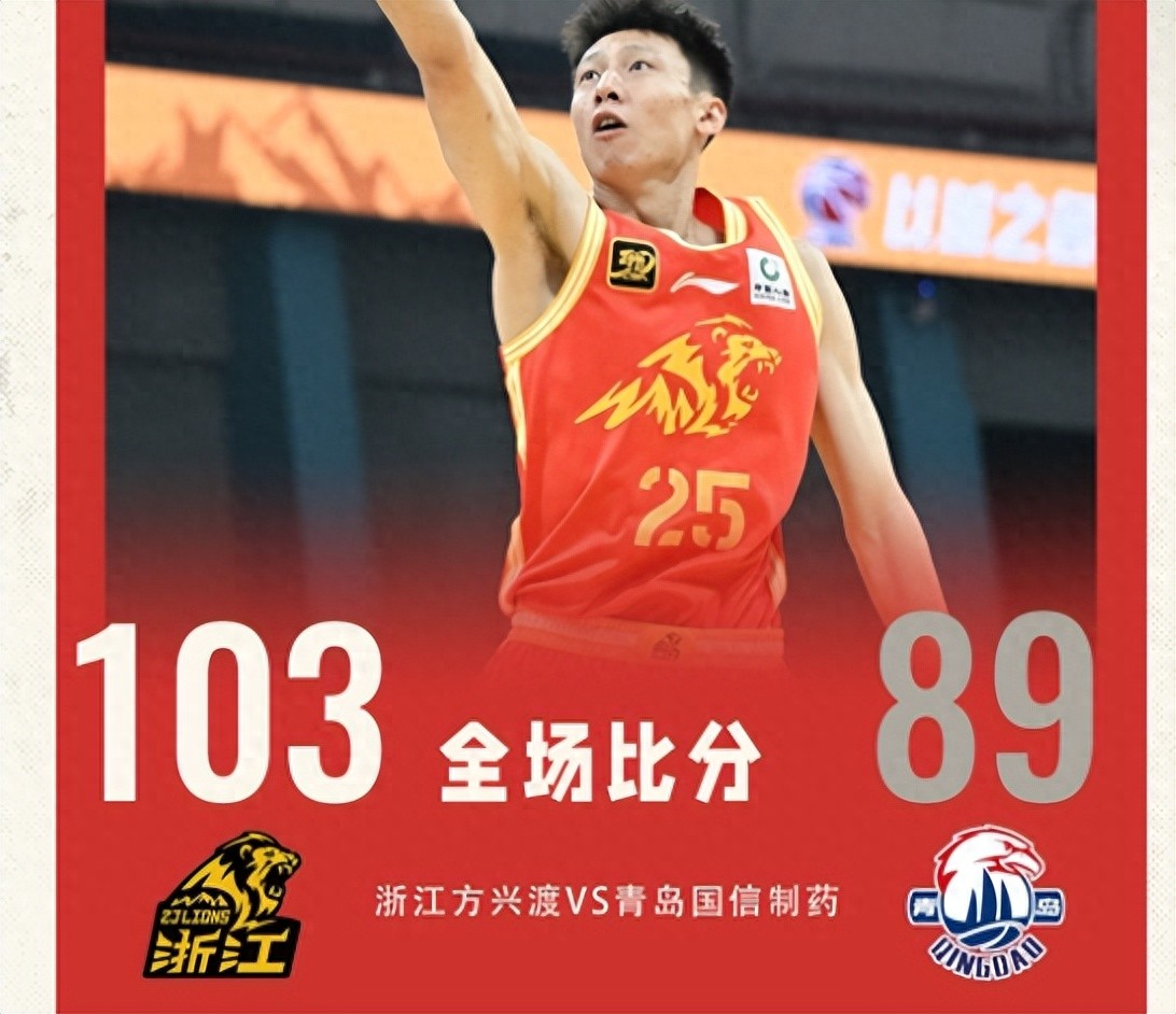 传球配合频频得分,球队轻松取胜 传球配合频频得分,球队轻松取胜