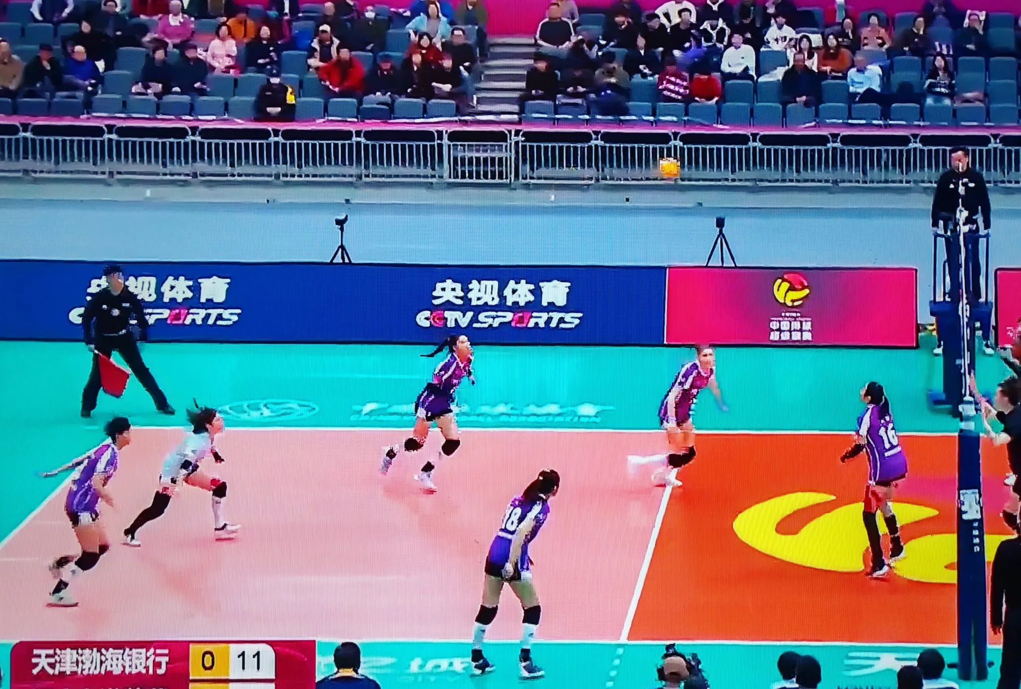 关于天津队表现抢眼，成为热议话题的信息