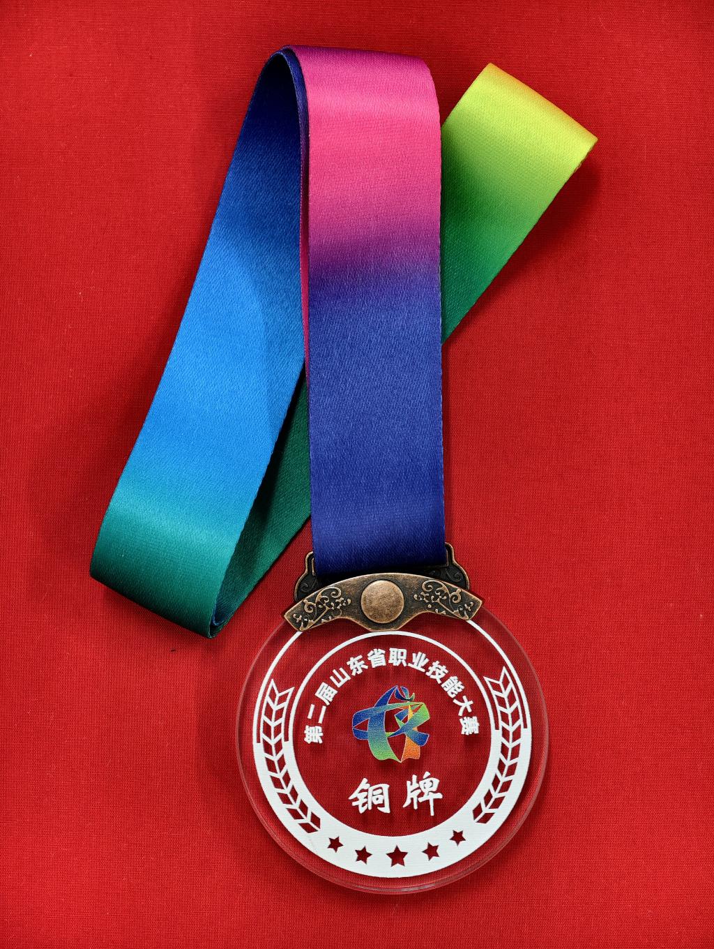 比利时女子跳水选手斩获铜牌