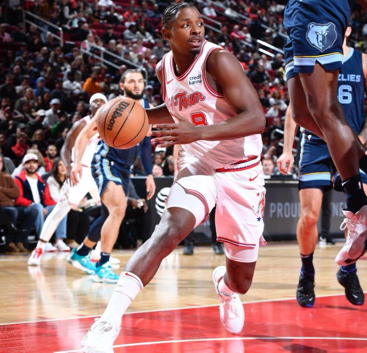 包含火箭队逆转胜鹈鹕，由后卫全队助攻成功的词条