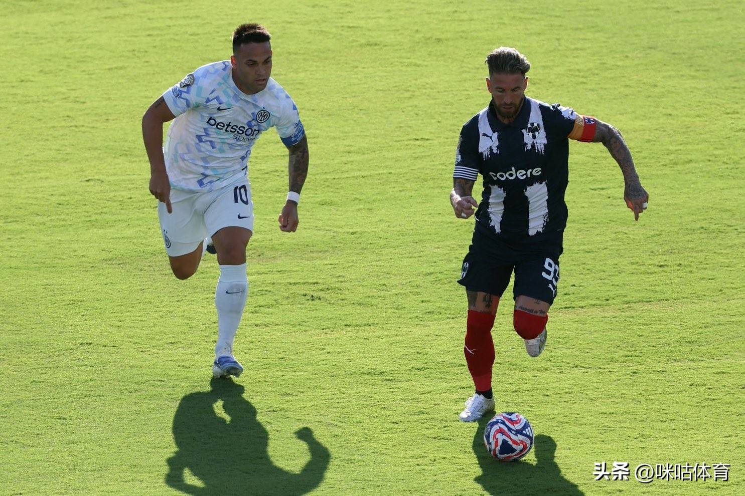 关于国米防守失误送对手进球，憾失重要分的信息