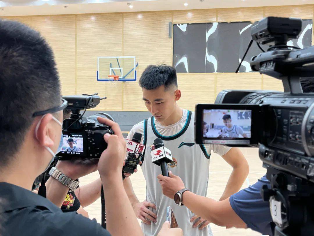 吉林队奋力保持领先迎接新挑战的简单介绍