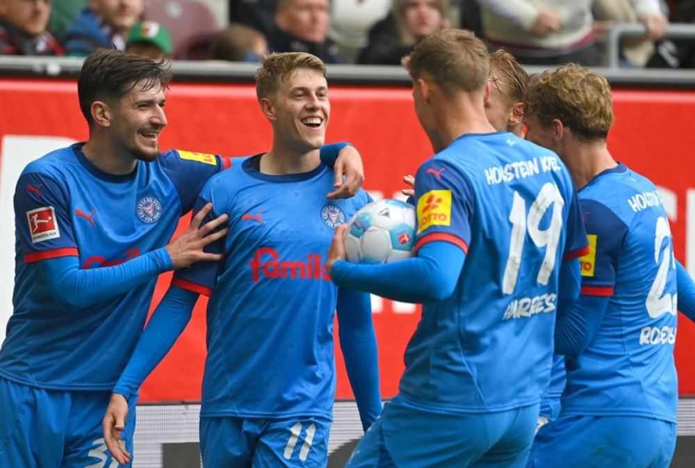 勒沃库森客场失利，积分告急