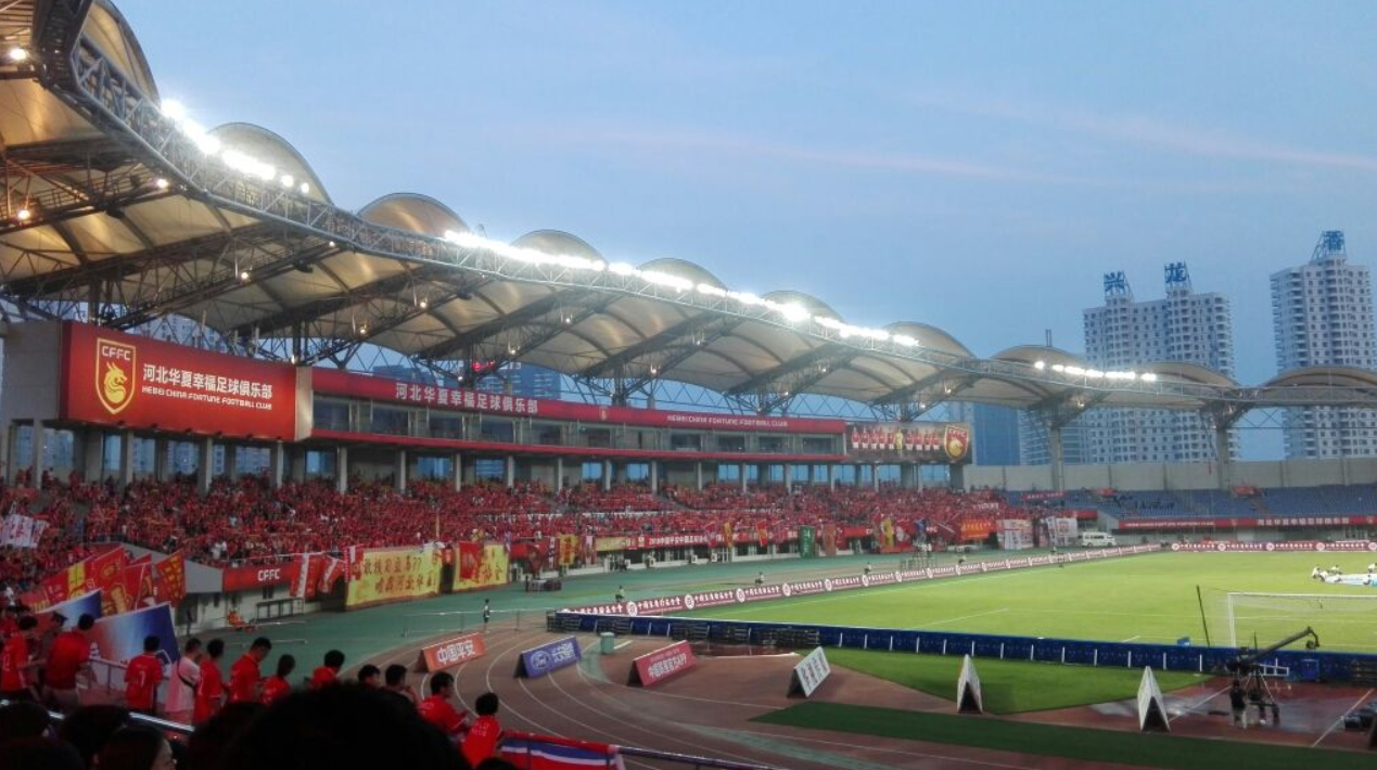 四川幸福主场再次征服对手，狂欢庆祝！