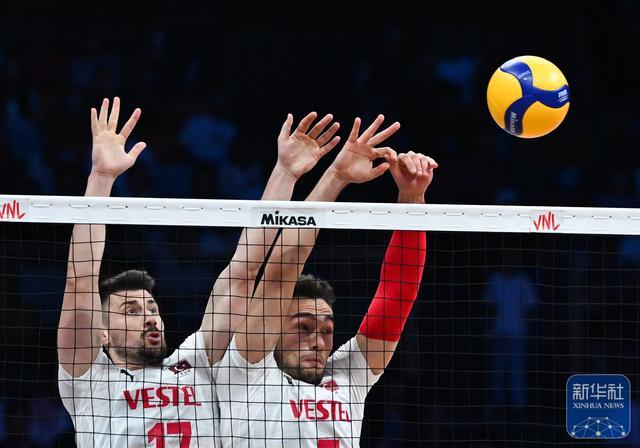 开云体育下载-牌手在土耳其队-轻松取胜吴楠撤退