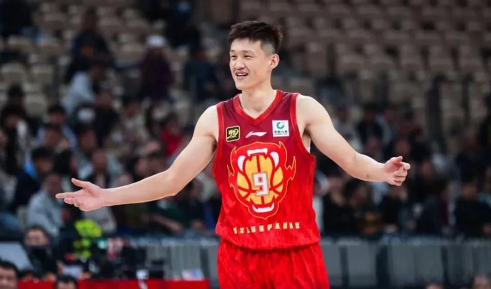 深圳男篮瞄准前四，实力突出多场胜利的简单介绍