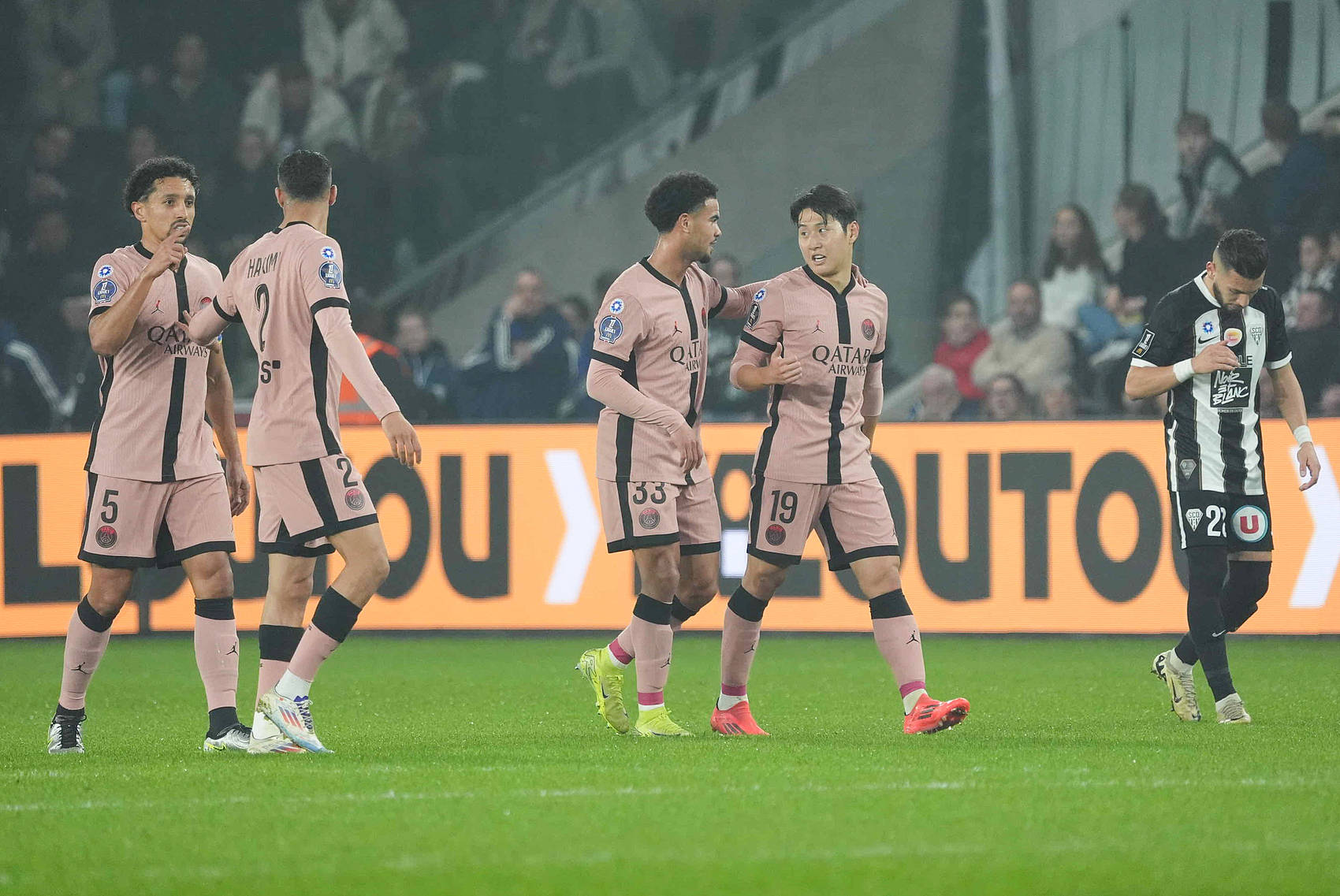 包含里尔挑战昂热,双方拼尽全力的词条 包含里尔挑战昂热,双方拼尽全力的词条