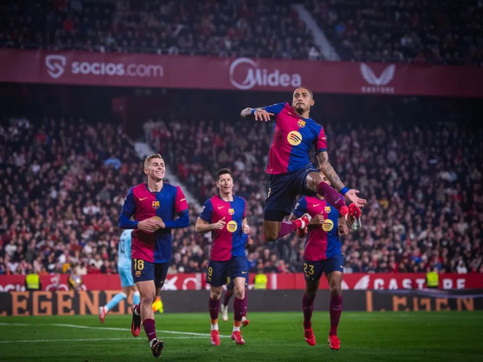 塞维利亚客场告捷马洛卡,保持对西甲前四的追逐 塞维利亚客场告捷马洛卡,保持对西甲前四的追逐