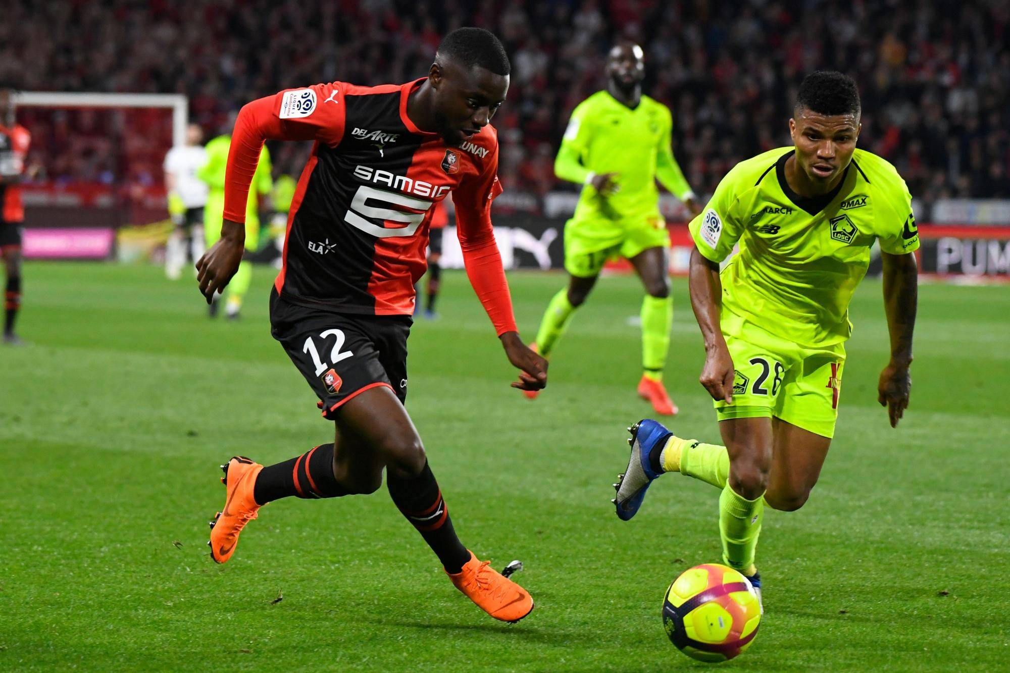 开云体育中国-里昂对阵尼斯，双方实力必将擦出火花