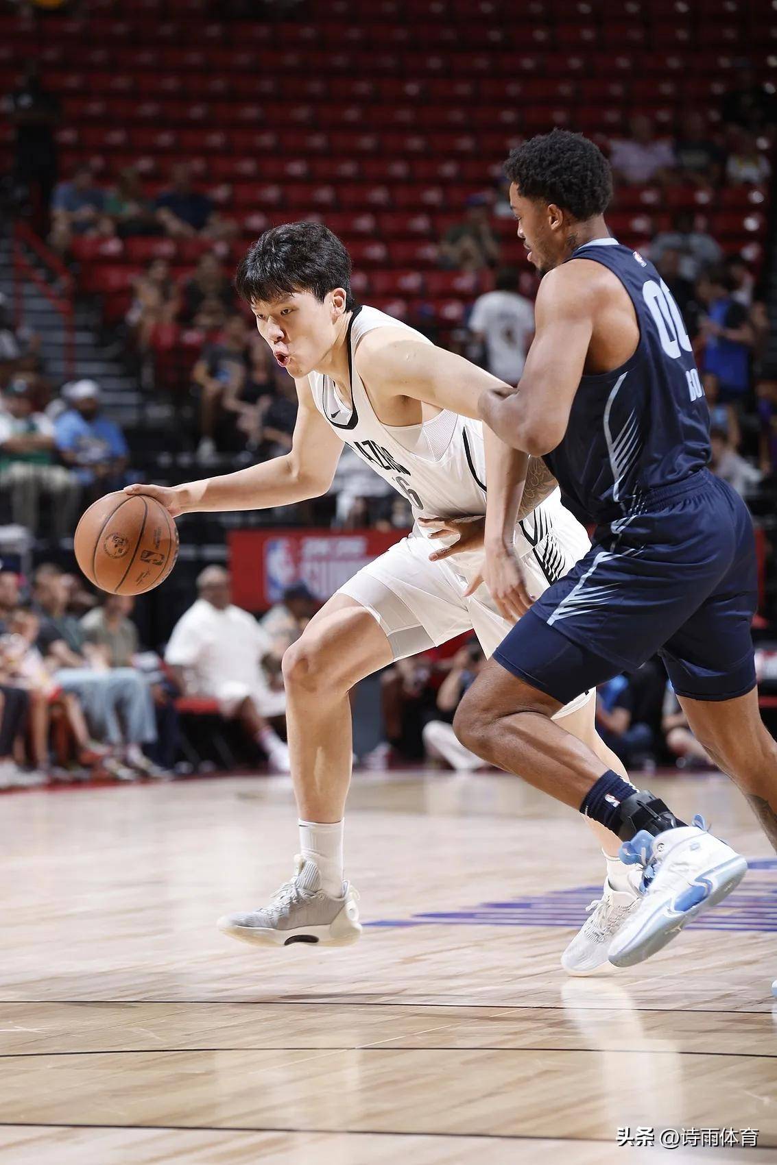 开云体育入口-开拓者惜败灰熊，利拉德砍下分