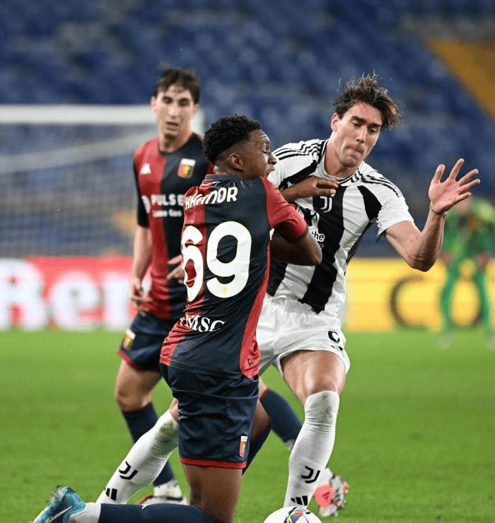 尤文图斯全队比赛集训，备战下一场对决