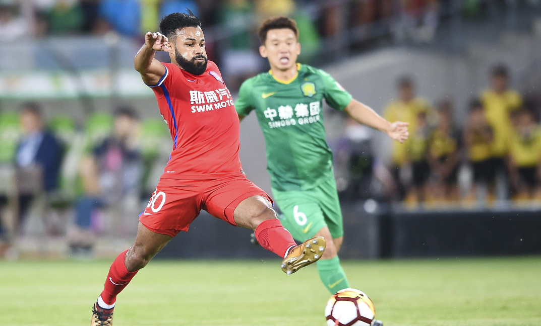 北京国安大胜重庆斯威，领跑积分榜的简单介绍