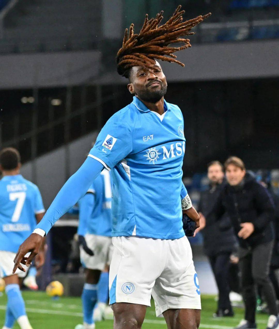 开云下载-那不勒斯客场不敌维罗纳，战绩略显不稳