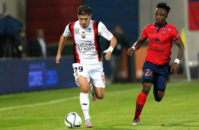 甘冈主场大胜蒙彼利埃,重拾胜利信心 甘冈主场大胜蒙彼利埃,重拾胜利信心