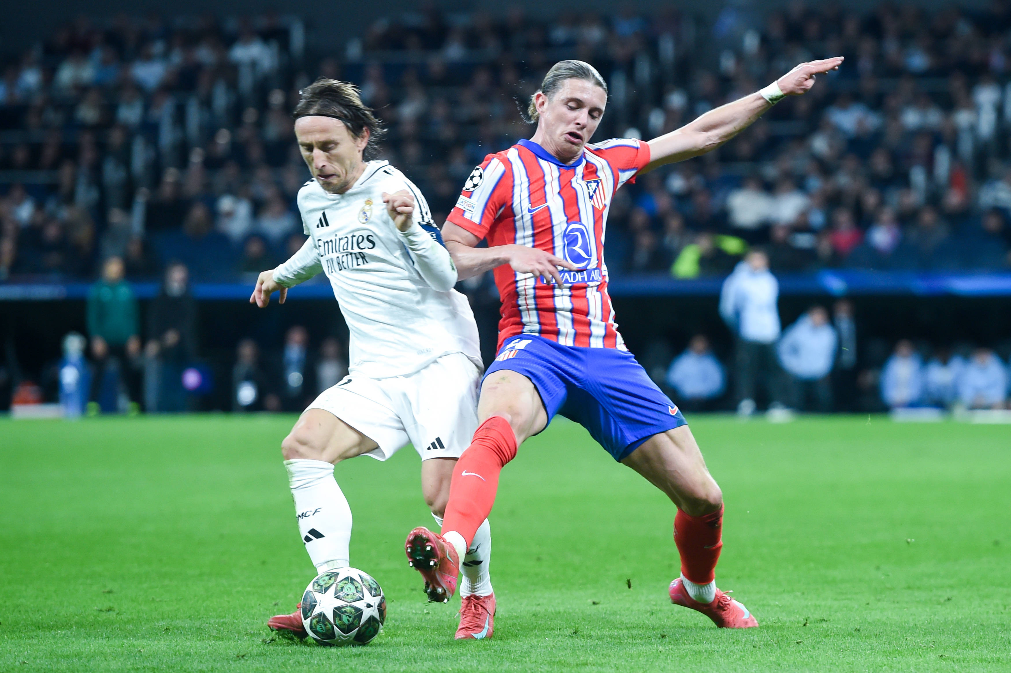 欧冠预选赛难解难分胜负几何引人猜疑