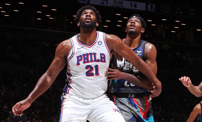 包含鹈鹕队主场再败，不敌开拓者队的词条