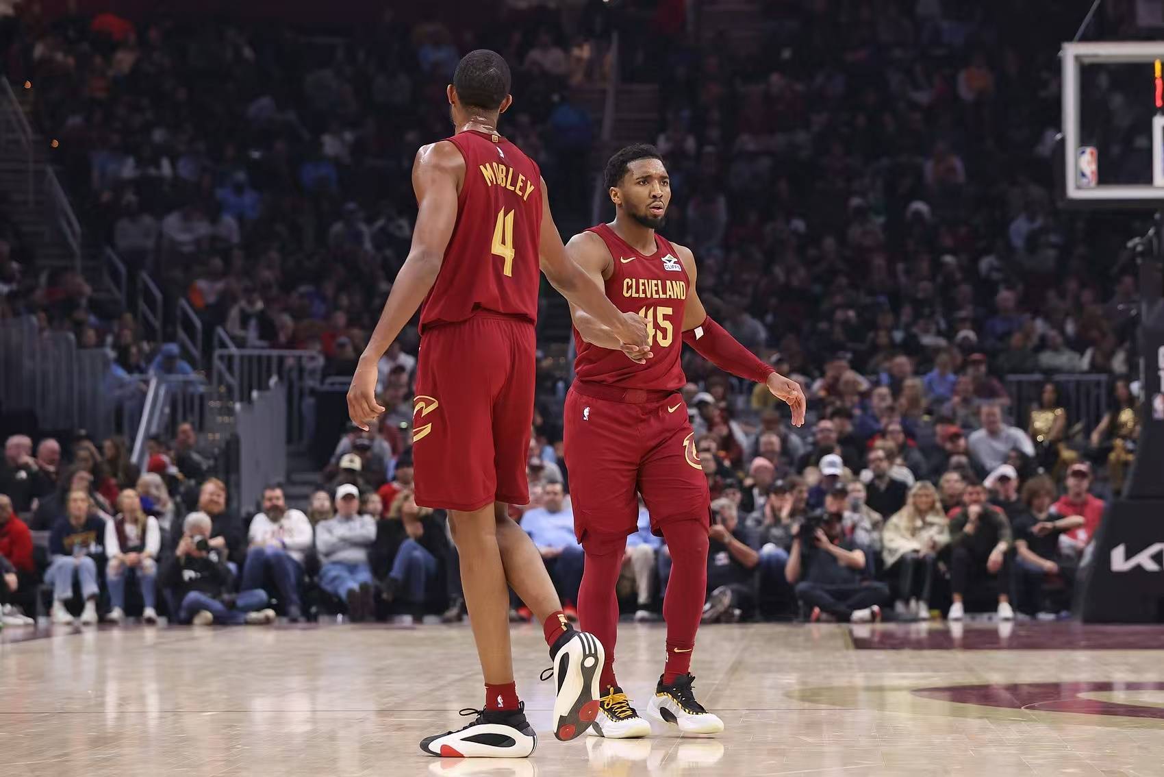 开云平台-东部强队在主场轻取对手，豪取六连胜