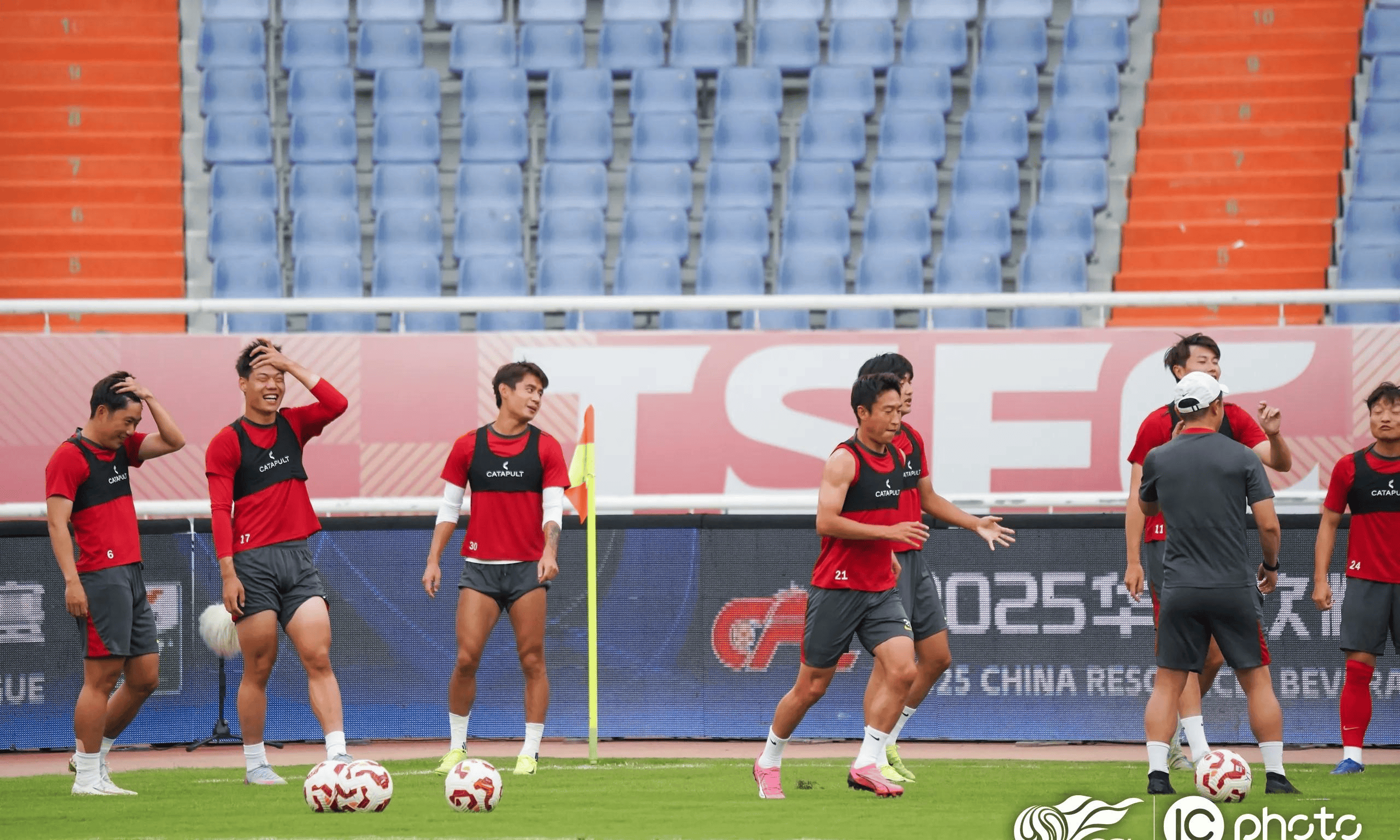 开云体育登录-对手实力均衡，球队赛场奋力争胜