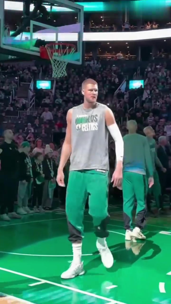 凯尔特人客场战胜森林狼,塔图姆28分全队最高 凯尔特人客场战胜森林狼,塔图姆28分全队最高