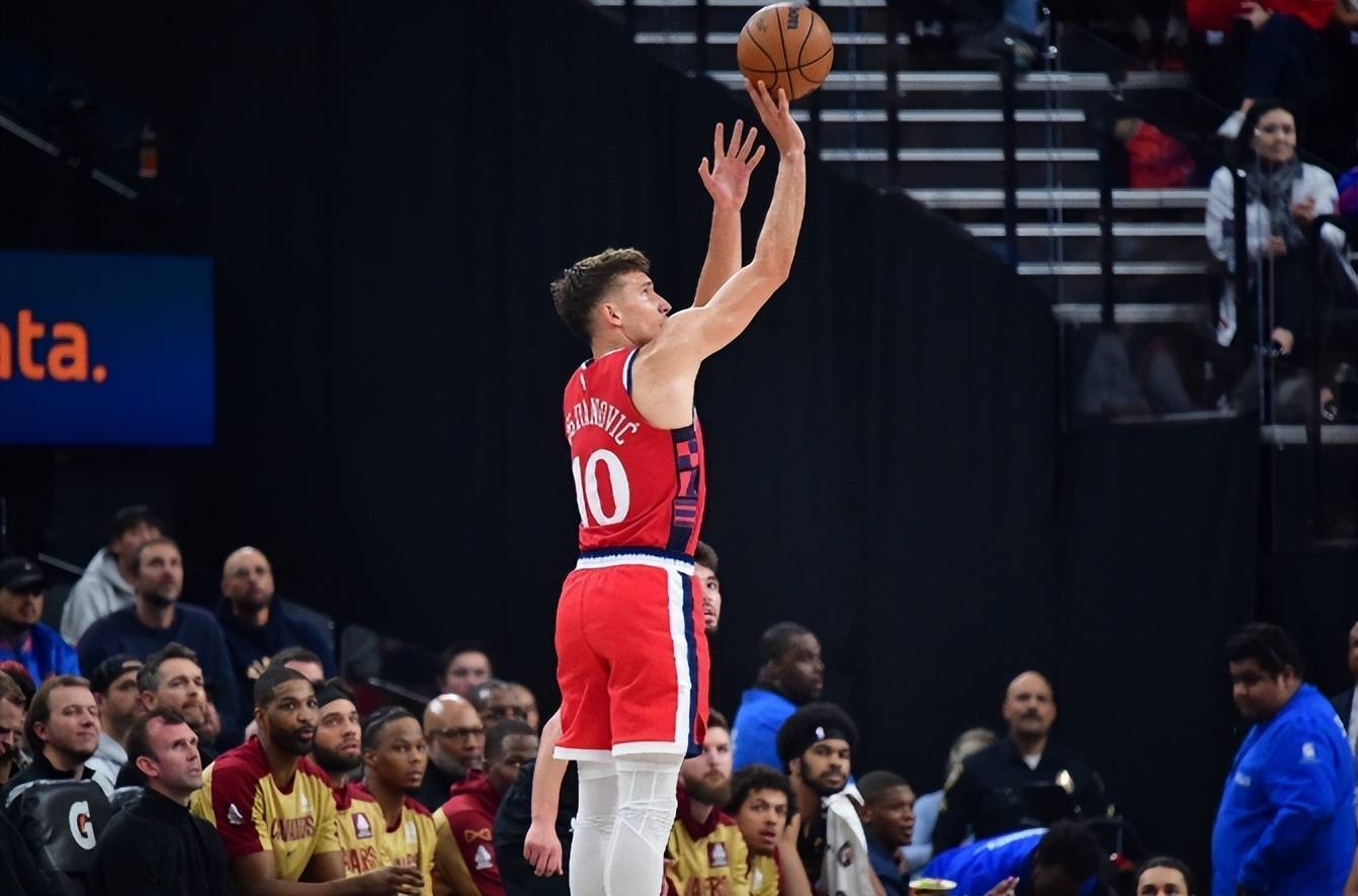 快船队焕发生机,季后赛希望渐渐显现 快船队焕发生机,季后赛希望渐渐显现