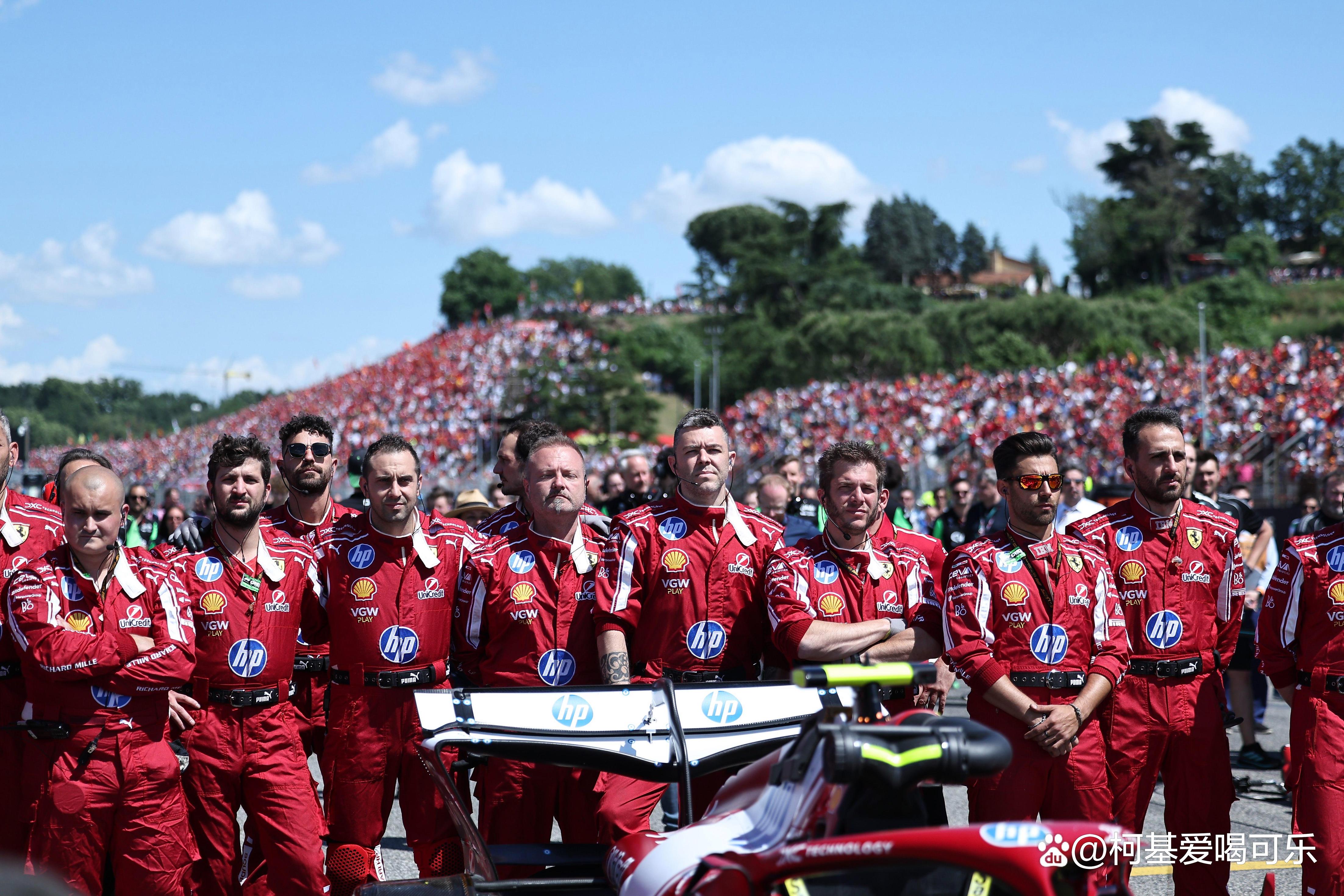 包含红牛二队险胜梅赛德斯,维斯塔潘扛起全队的词条 包含红牛二队险胜梅赛德斯,维斯塔潘扛起全队的词条