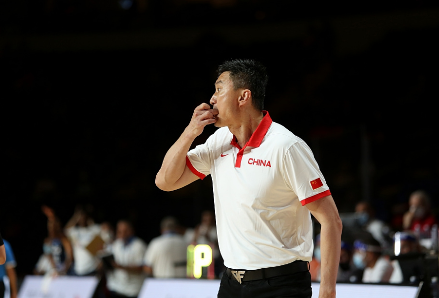 开云APP-骑士横扫青岛队，周琦关键制胜