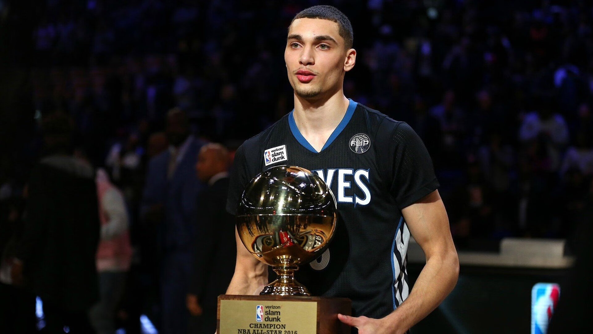 开云平台-三分穿云！小贾伦生死战狂飙引爆掘金逆转雄鹿