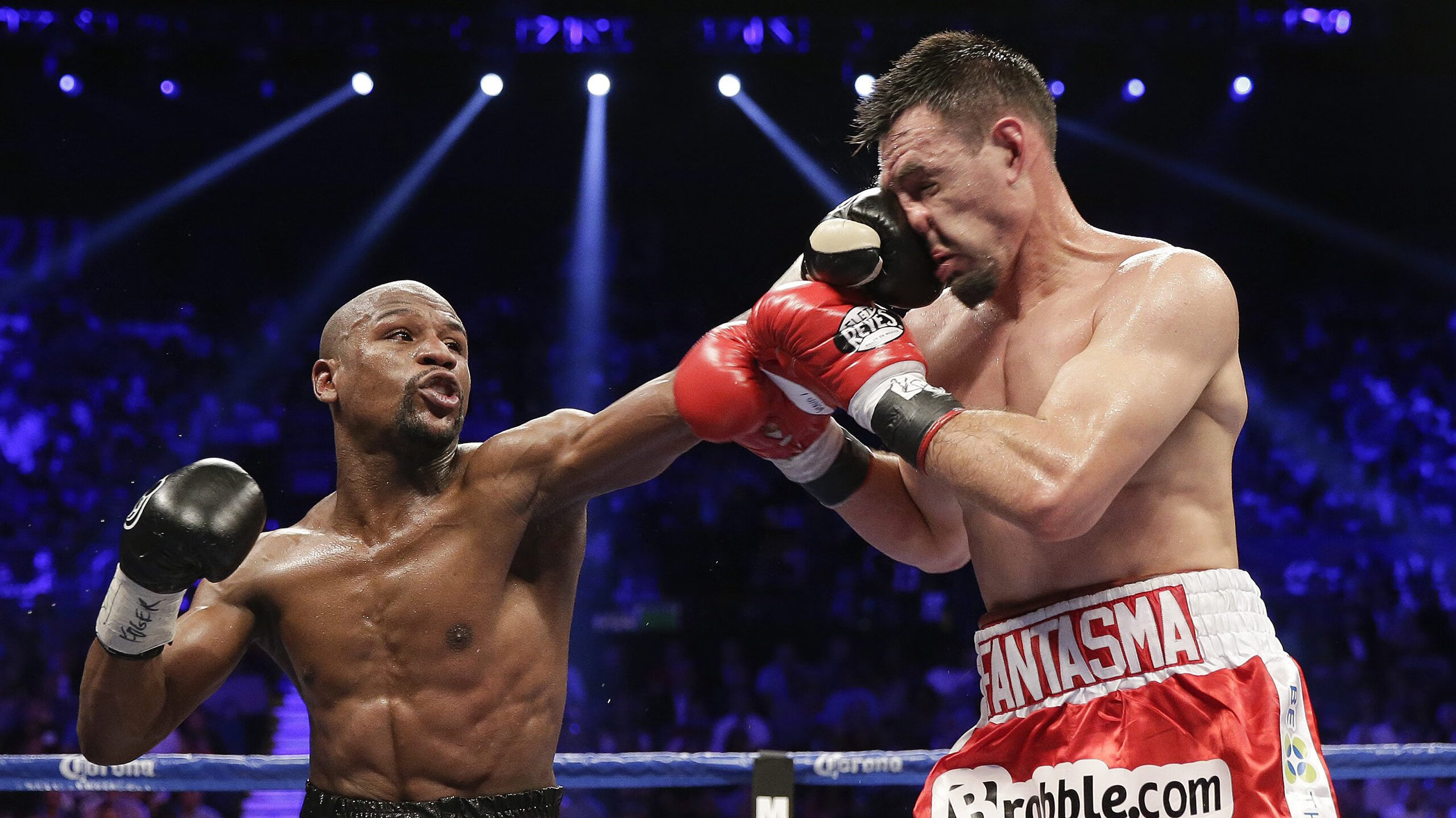 西决夜，他骨骼的轰鸣