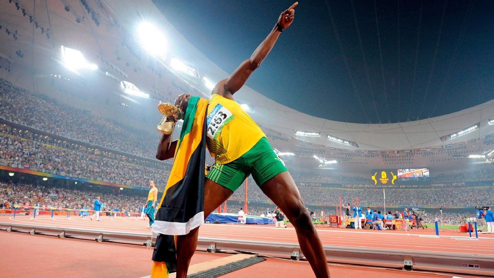 一夜双绝杀，法兰西铁血染绿茵，石宇奇惊雷破长空